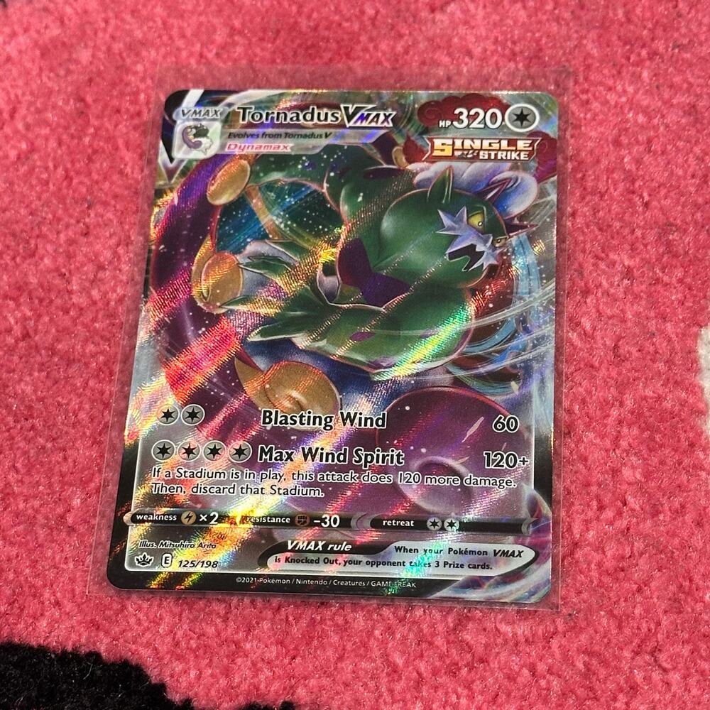 Tornadus VMAX #125 – Pokémon Chilling Reign [Full Art Holo]